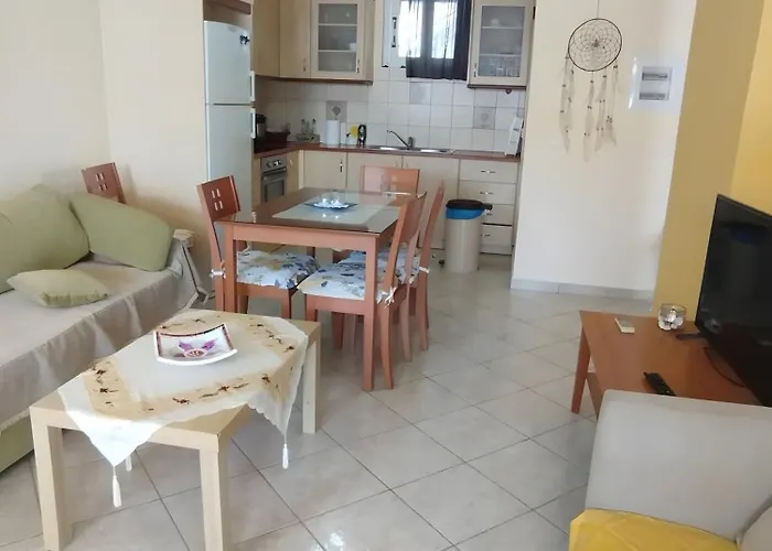 Vardia Apartamento *